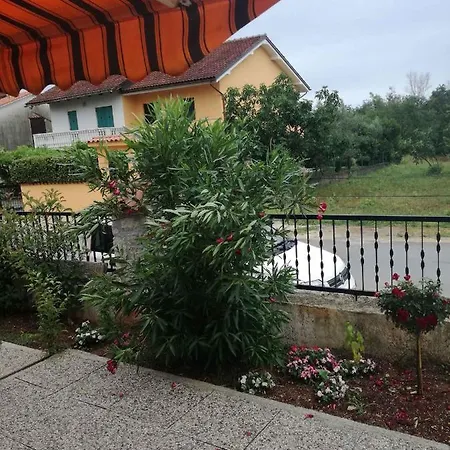 Apartamento In Vrvari/istrien 40309